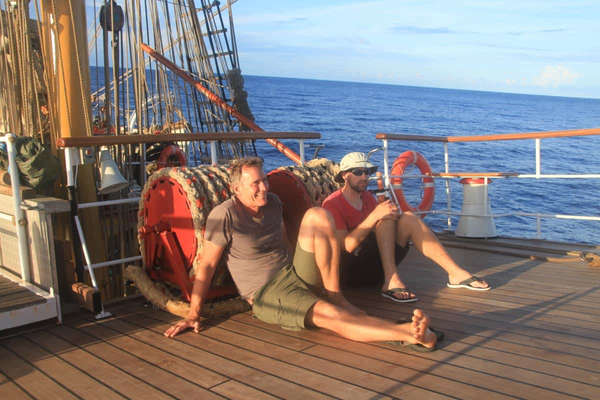 Sailing footwear - barefoot Australians & flip flop fans on lookout