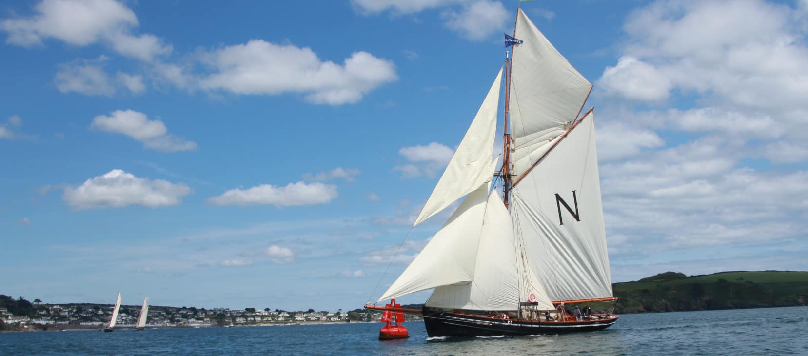 sail on Mascotte with Classic Sailing
