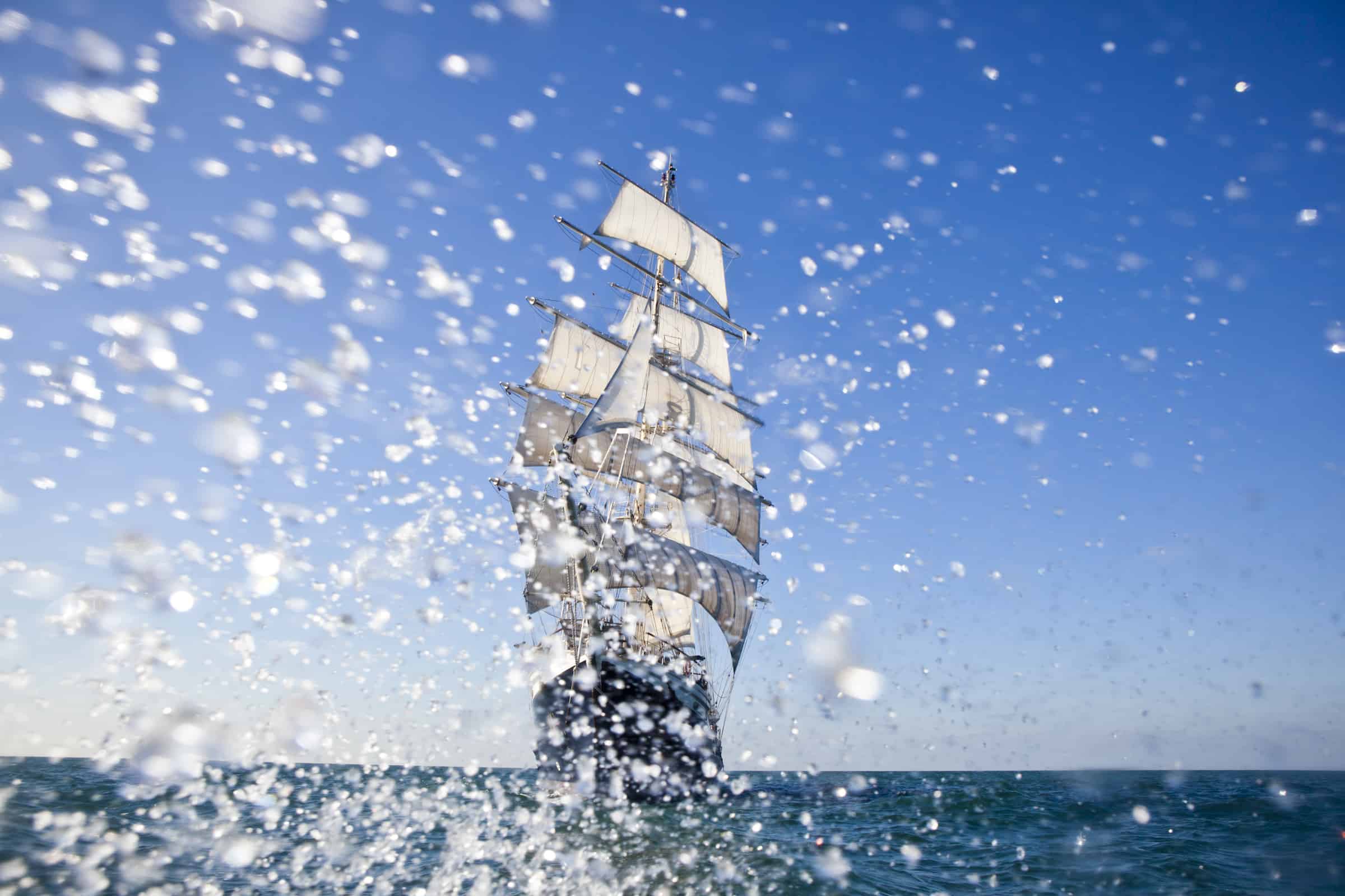 Sail on Tall ship Tenacious with Classic Sailing