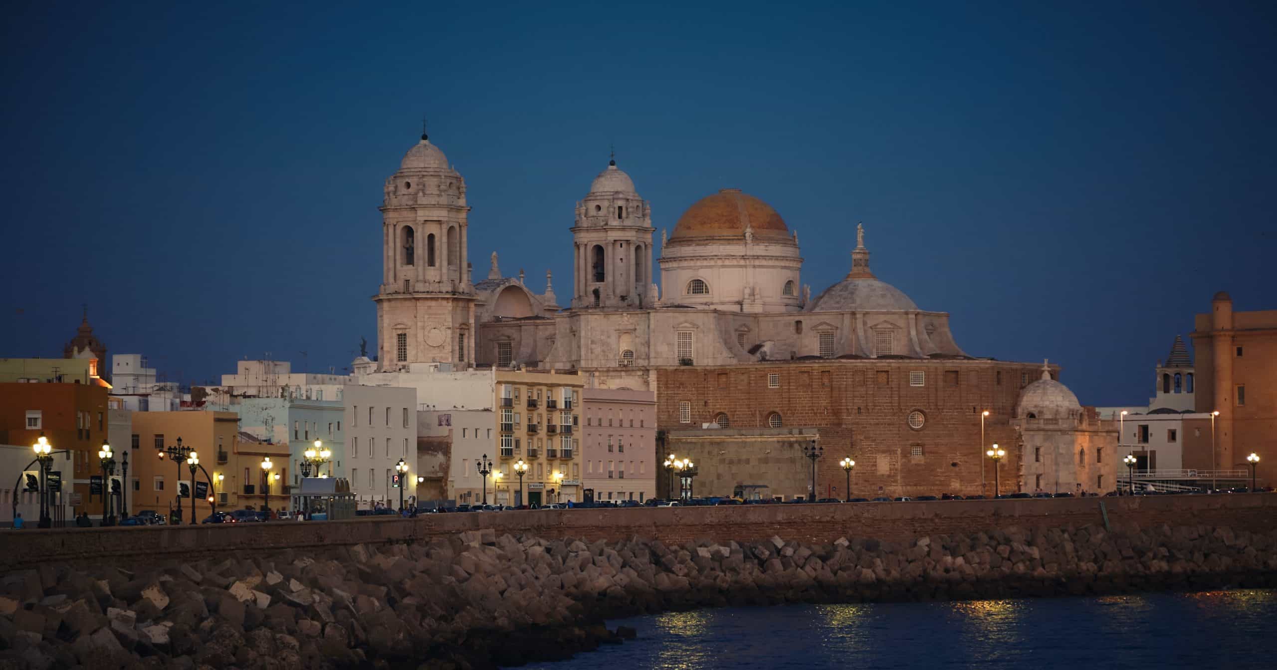 Sailing holidays to and from Cadiz
